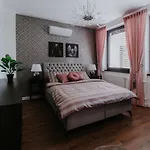 Appartement Evia Clinic