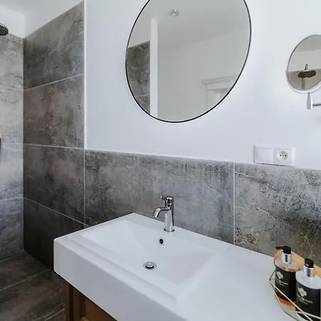 Evia Clinic Levice